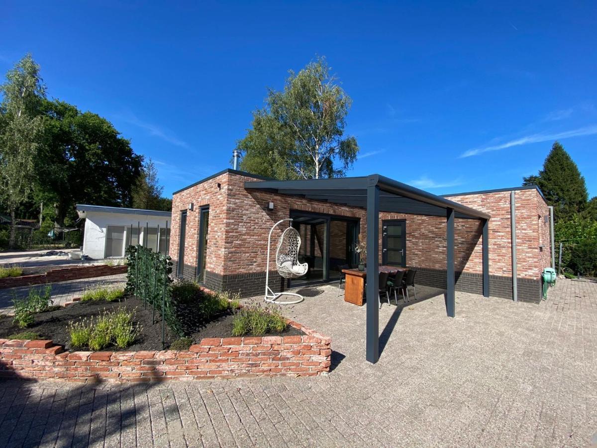 Het Zonnige Hert Ermelo Bagian luar foto
